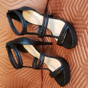 Jessica Simpson TStrap Platform Sandals